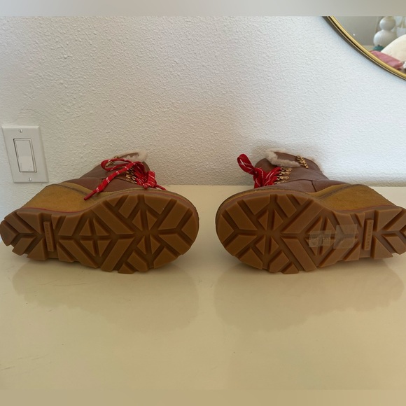 Tory Burch HIKER WEDGE SHEARLING BOOT - Picture 4 of 8